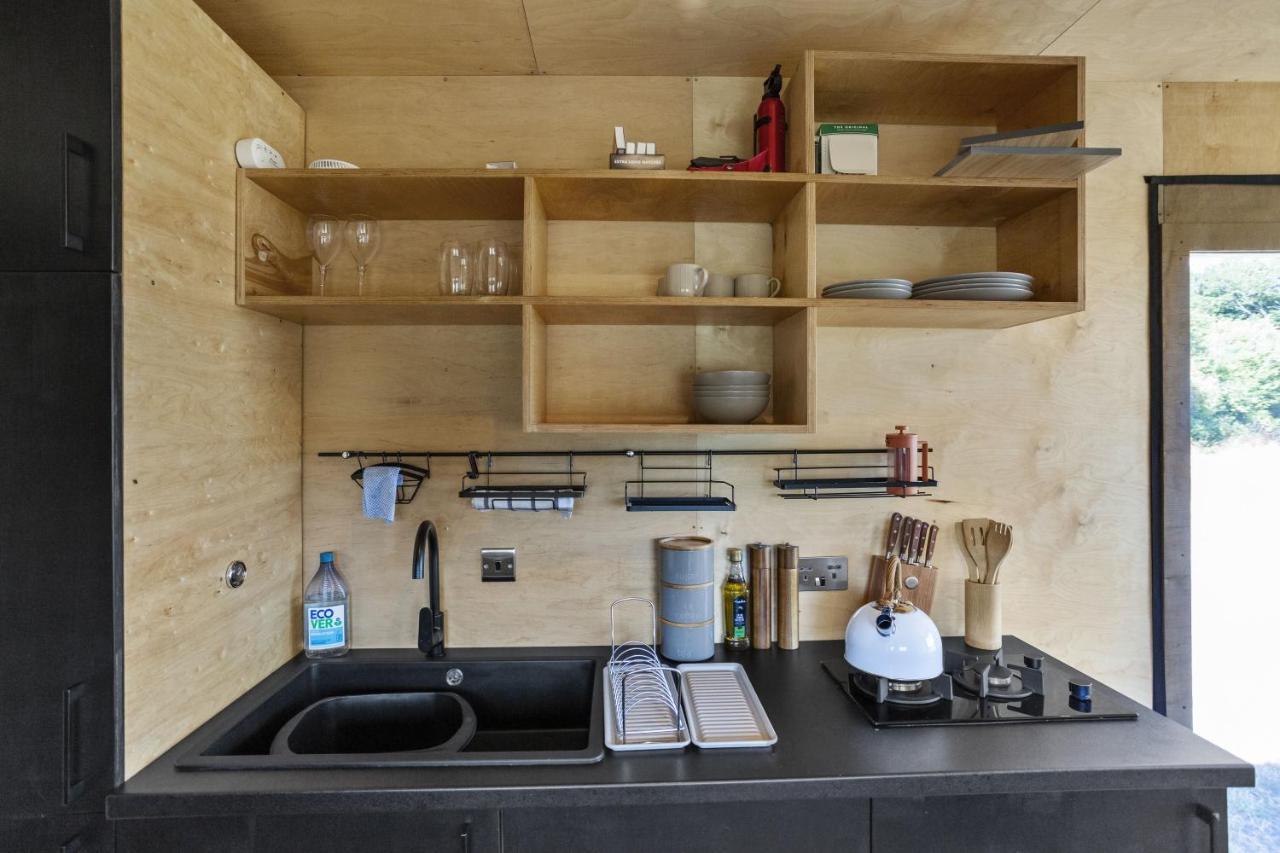 Secluded Offgrid Cabin W/ Sunset View & Fireplace Canterbury Luaran gambar